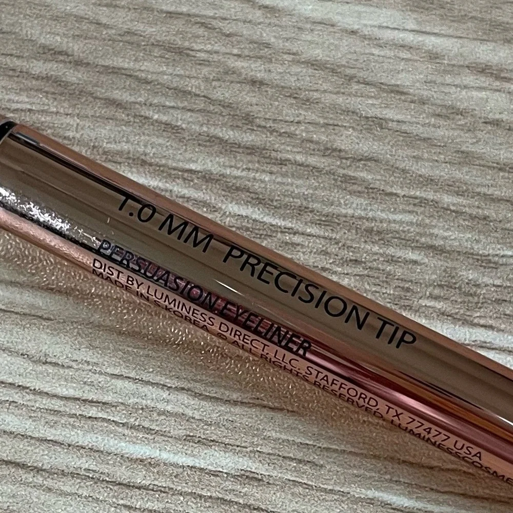 Luminess Persuasion Charcoal Liquid Eyeliner